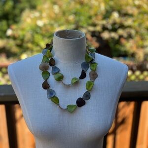 Elegant Multicolor Leaf Necklace